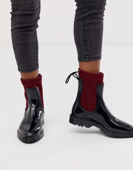 asos design grounded heeled rain boots in black