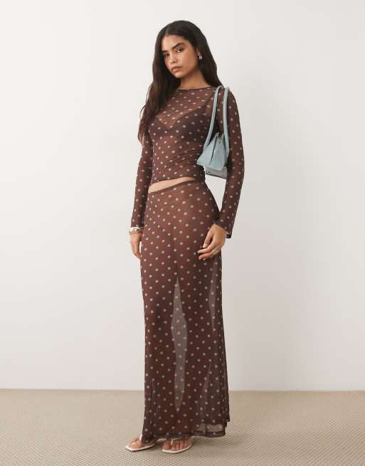 ASOS DESIGN - Brunt sæt med polkaprikker i gennemsigtigt mesh, 2 af 3