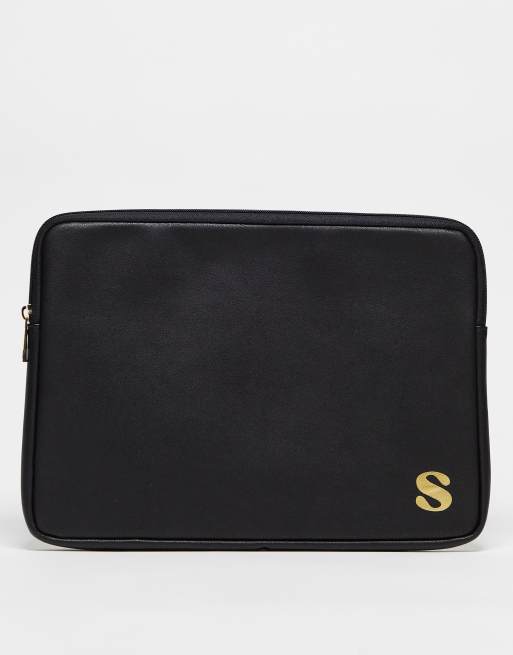 ASOS DESIGN - Gepersonaliseerde laptophoes met letter S in zwart