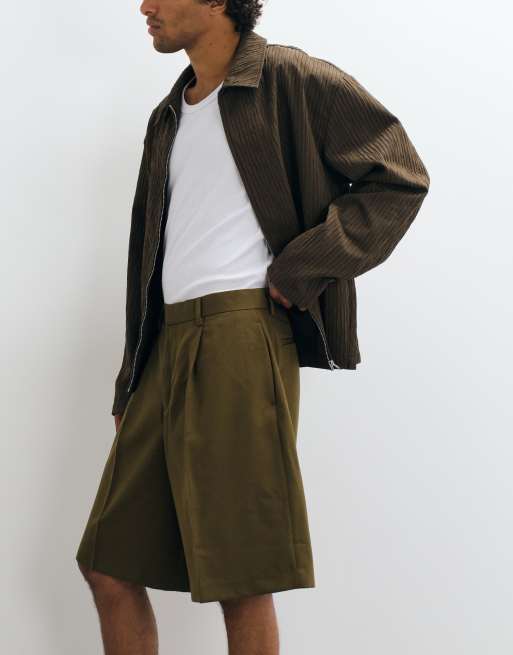 ASOS DESIGN geplooide bermudashort in olijfgroen, 4 van 5