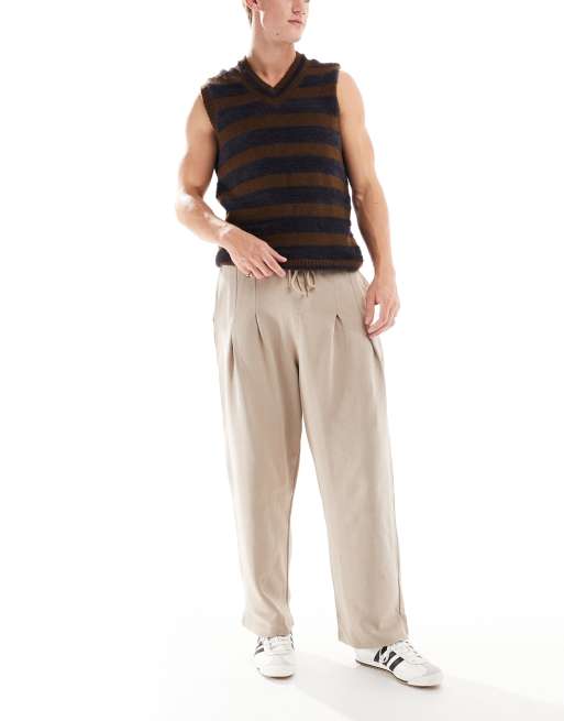 ASOS DESIGN - Geplooide joggingbroek met wijde pijpen in beige