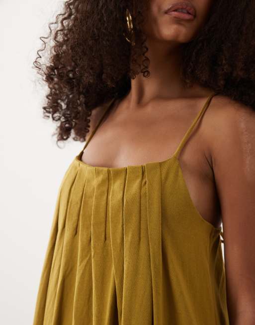 ASOS DESIGN - Geplooide jurk met A-lijn in olijfgroen, 3 van 4