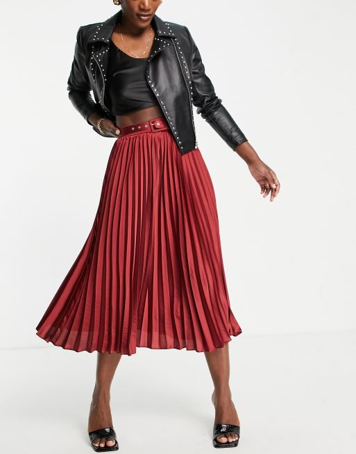 ASOS DESIGN - Geplooide midi rok van satijn met ceintuur in wijnrood