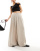 Thumbnail 1 van 5