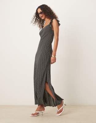 ASOS DESIGN - Gepunktetes Maxikleid mit Rüschenärmeln-Bunt