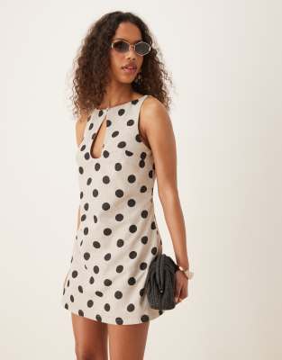 ASOS DESIGN - Gepunktetes Mini-Etuikleid mit Zierausschnitt-Bunt