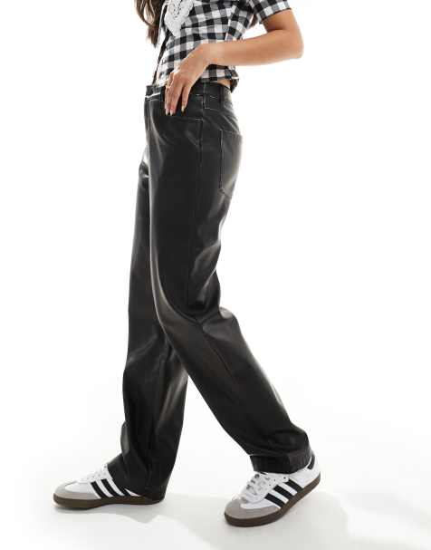 ASOS DESIGN – Gerade geschnittene Hose aus Kunstleder in verwaschenem Schwarz - view 1