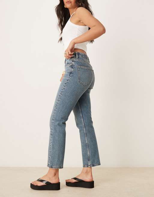 ASOS DESIGN – Gerade geschnittene Jeans im Stil der 90er-Jahre mit Vintage-Waschung , 2 von 5