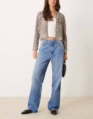 ASOS DESIGN - Gerade geschnittene Jeans in mittlerer Vintage-Waschung mit 90er-Schnitt-Blau