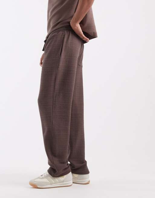 ASOS DESIGN – Gerade geschnittene Jogginghose in Braun, 4 von 5
