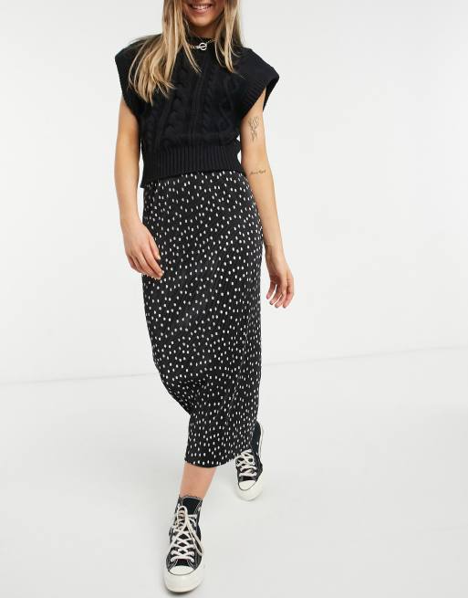 ASOS DESIGN – Gerade geschnittener, plissierter Midirock mit Punktmuster in Schwarz-Weiß