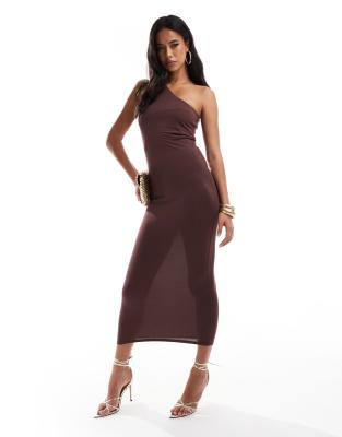 ASOS DESIGN - Gerade geschnittenes Midikleid aus Modal in Braun mit One-Shoulder-Träger