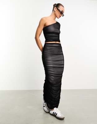 ASOS Design – Geraffter Maxirock in Schwarz und Grau mit Netzstoff-Overlay, Kombiteil