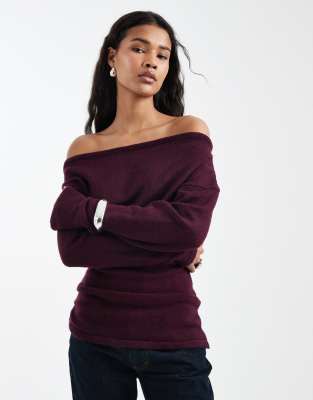 ASOS DESIGN - Geraffter Strickpullover in Pflaume mit One-Shoulder-Träger-Lila