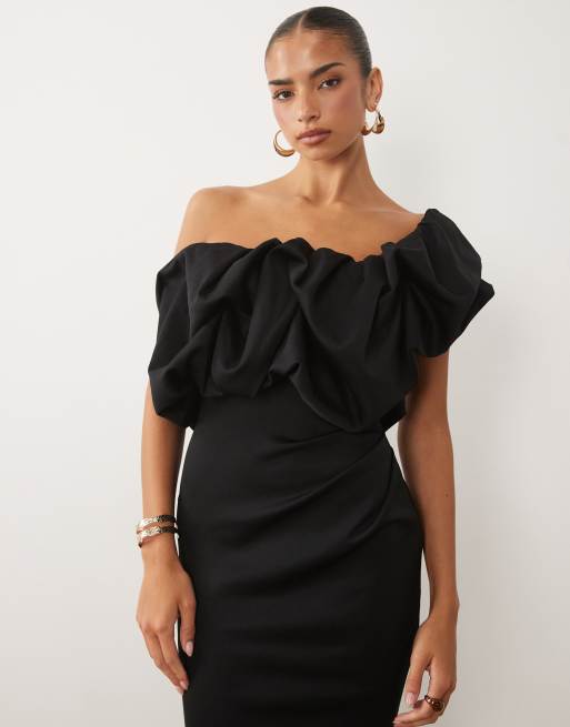 ASOS DESIGN – Gerafftes, bodenlanges Kleid in Schwarz mit One-Shoulder-Träger, 3 von 4