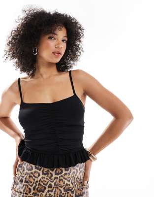 ASOS DESIGN - Gerafftes Camisole in Schwarz mit kleinem Rüschendetail