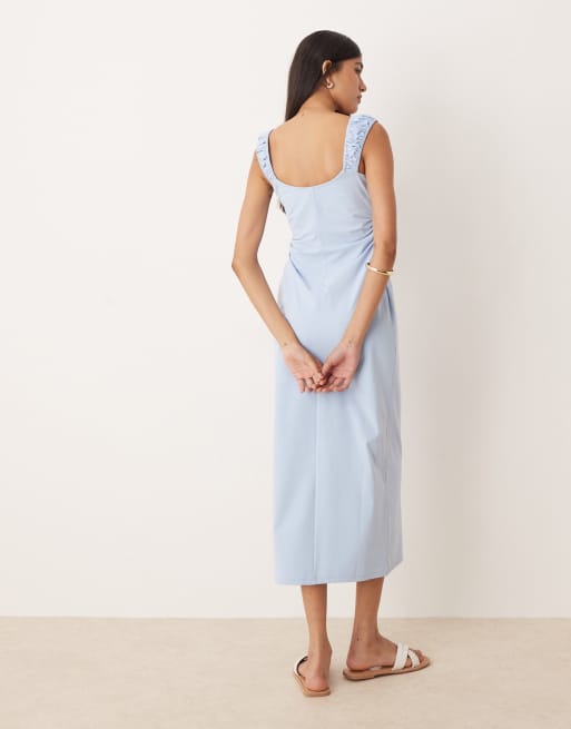 ASOS DESIGN – Gerafftes Midikleid in Babyblau mit Flügelärmeln und geschnürter Vorderseite, 3 von 4