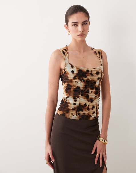ASOS DESIGN – Gerafftes Netzstoff-Oberteil mit Herzausschnitt und Animalprint - view 1