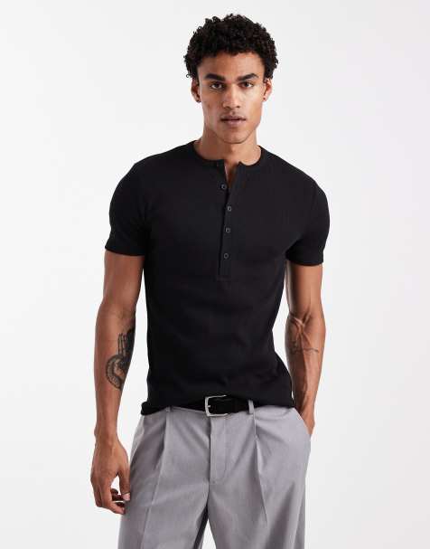 ASOS DESIGN - Geribbeld muscle fit T-shirt met Henley-hals in zwart - view 1