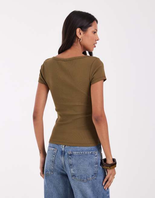 ASOS DESIGN geribbelde babytee met lage ronde hals en henley in kaki, 4 van 4