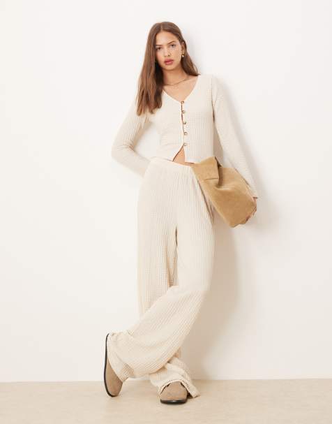 ASOS DESIGN - Geribbelde broek met wijde pijpen in ecru, deel van co-ord set - view 1