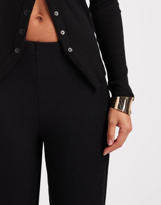 ASOS DESIGN - Geribbelde broek met wijde pijpen van zware stof in zwart, 4 van 5