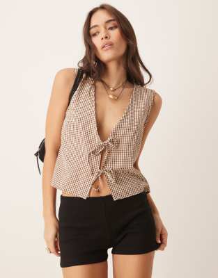 ASOS DESIGN - Geribbelde hotpants in zwart - view 1
