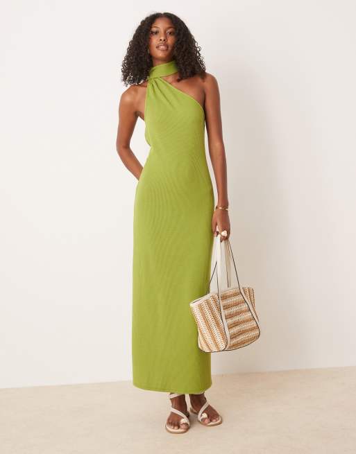 ASOS DESIGN - Geribbelde midi jurk met blote schouder en sjaal in olijfgroen, 2 van 4