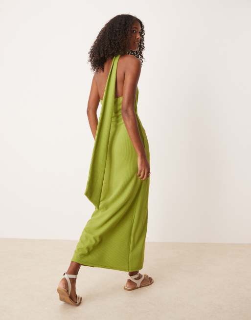 ASOS DESIGN - Geribbelde midi jurk met blote schouder en sjaal in olijfgroen, 3 van 4