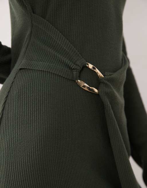 ASOS DESIGN - Geribbelde midi-jurk met gouden hardware in kaki, 3 van 4