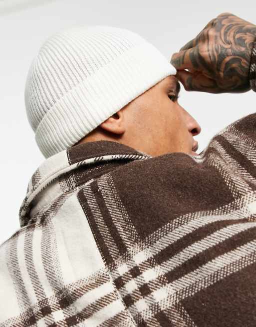 ASOS DESIGN - Geribbelde vissersbeanie in gebroken wit