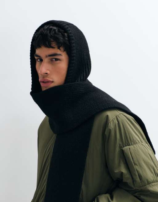 ASOS DESIGN geribde sjaal met capuchon in zwart, 2 van 3