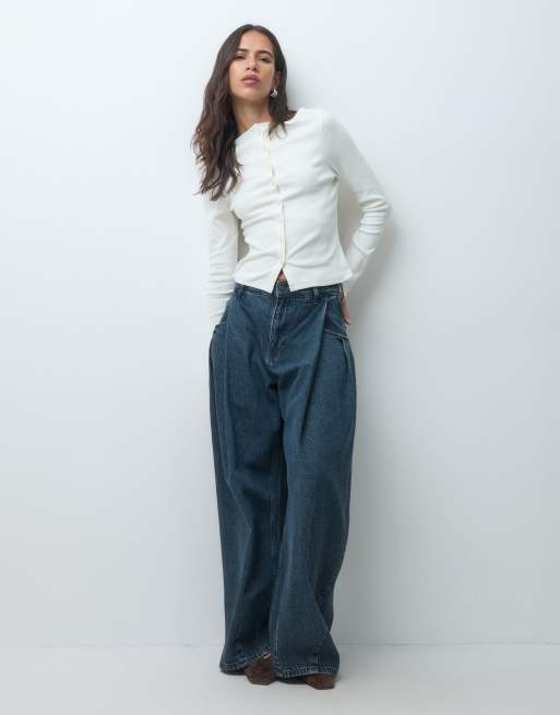 ASOS DESIGN geribde top met boothals, lange mouwen en knoopsluiting in ivoorwit, 2 van 4
