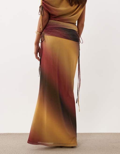 ASOS DESIGN gerimpelde maxi-rok met middelhoge taille en fishtail in gestreepte ombre, 5 van 5