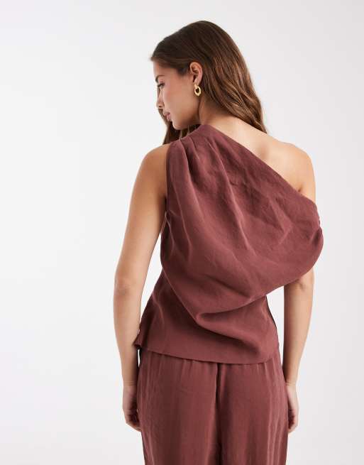 ASOS DESIGN - Gerimpelde top met blote schouder in bruin, deel van co-ord set, 4 van 4