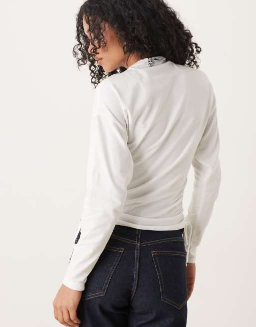 ASOS DESIGN - Gerimpelde top met lange mouwen en gestrikte zijkant in kokosmelk, 3 van 4