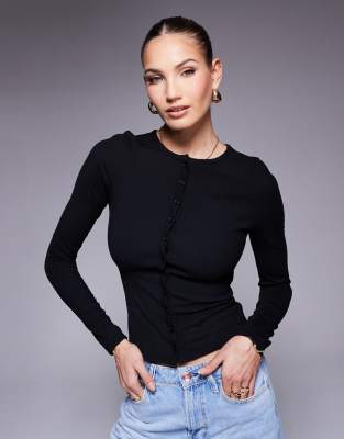 ASOS DESIGN - Gerippte Strickjacke in Schwarz mit Knopfleiste