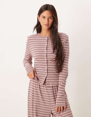 ASOS DESIGN - Gerippte Strickjacke mit Streifen in Rosa und Braun