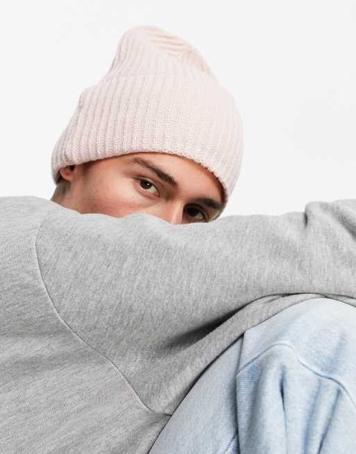 ASOS DESIGN – Gerippte Strickmütze in Hellrosa mit breitem Umschlag