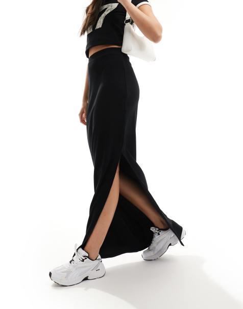 ASOS DESIGN – Gerippter Maxirock in Schwarz mit Seitenschlitz - view 1