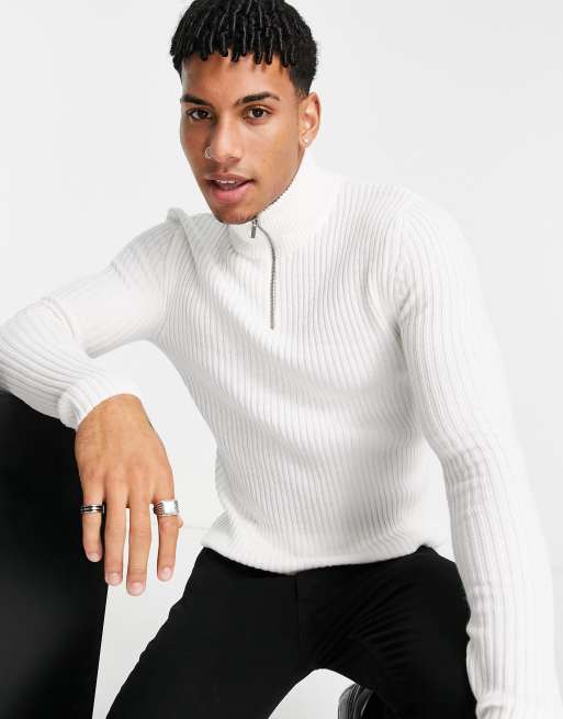 ASOS DESIGN – Gerippter Strickpullover in Weiß mit Muskelshirt-Schnitt und kurzem Reißverschluss