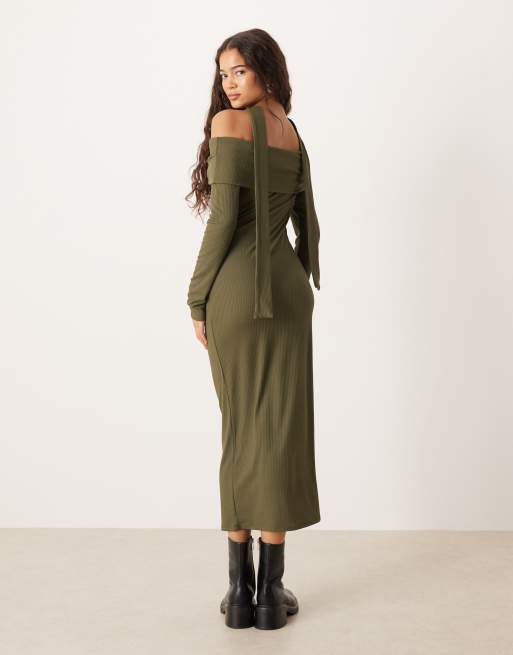 ASOS DESIGN – Geripptes Bardot-Midikleid in Khaki mit Schaldetail, 3 von 4