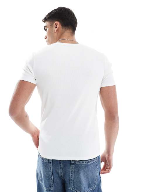 ASOS DESIGN – Geripptes Basic-T-Shirt in Weiß mit körperbetontem Schnitt, 4 von 4
