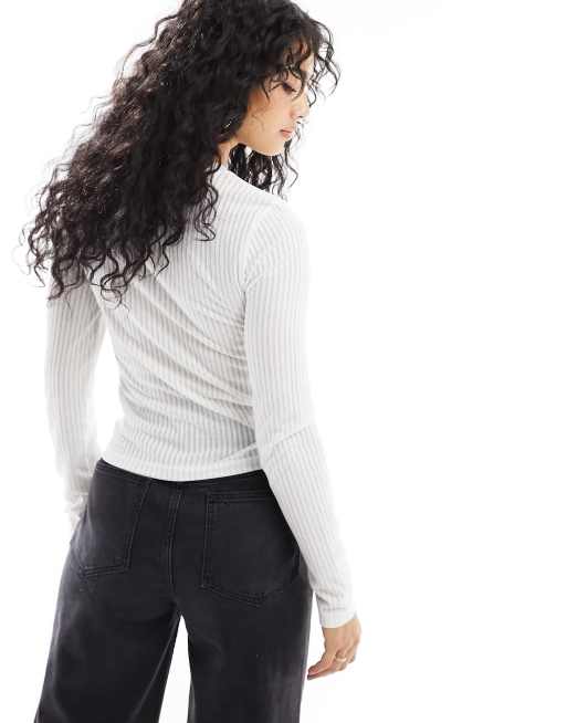 ASOS DESIGN – Geripptes, langärmliges Shirt in transparentem Weiß, 4 von 4
