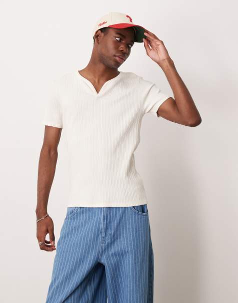 ASOS DESIGN – Geripptes Muskelshirt in Creme mit Struktur - view 1
