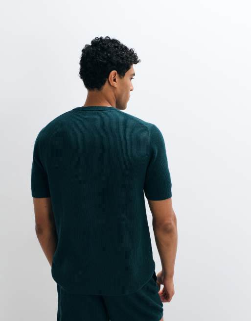 ASOS DESIGN – Geripptes Strick-T-Shirt in Grün mit Rundhalsausschnitt, Kombiteil, 5 von 5