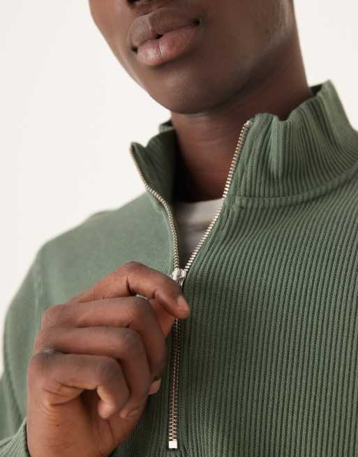 ASOS DESIGN – Geripptes Sweatshirt in Grün mit kurzem Reißverschluss, 5 von 5