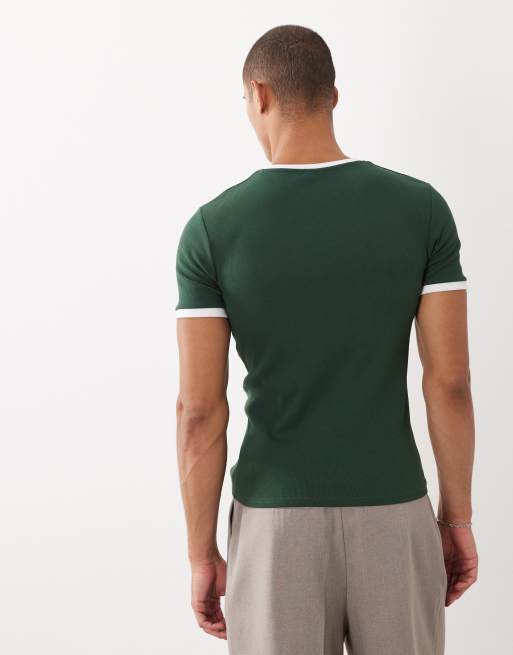 ASOS DESIGN – Geripptes T-Shirt in Dunkelgrün mit körperbetontem Schnitt und Ringer-Design, 5 von 5