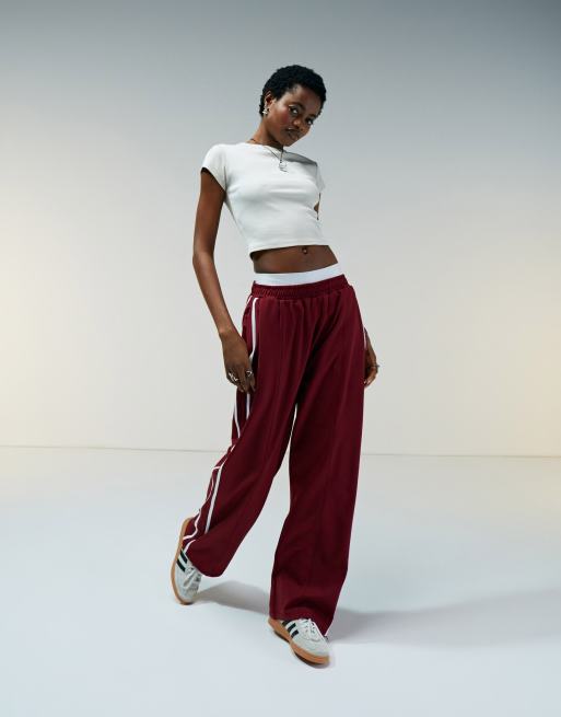 ASOS DESIGN – Geripptes T-Shirt in Stein mit knappem, kurzem Schnitt und Kappenärmeln, 2 von 4
