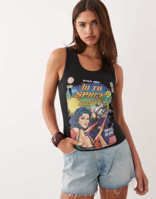ASOS DESIGN - Geripptes Tanktop in Schwarz mit Star-Girl-Grafikprint-Bunt